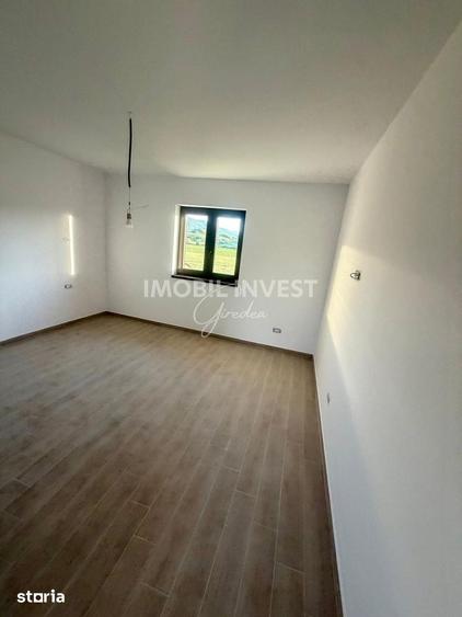 Casă cu 4 camere cu Teren 500 Mp în Ighiu