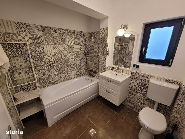 Casă cu 4 camere în Odăile