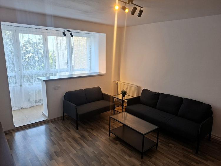 Apartament cu 2 camere decomandat în Drumul Taberei