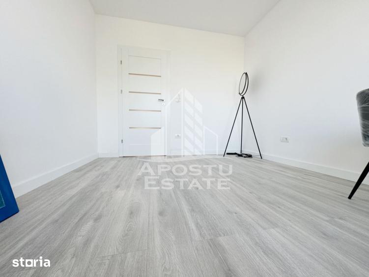 Casă cu 5 camere cu Teren 170 Mp în Sud