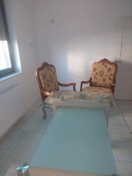 MAMAIA - ZONA BUTOAIE - APARTAMENT CU 3 CAMERE MOBILAT SI UTILAT - 1