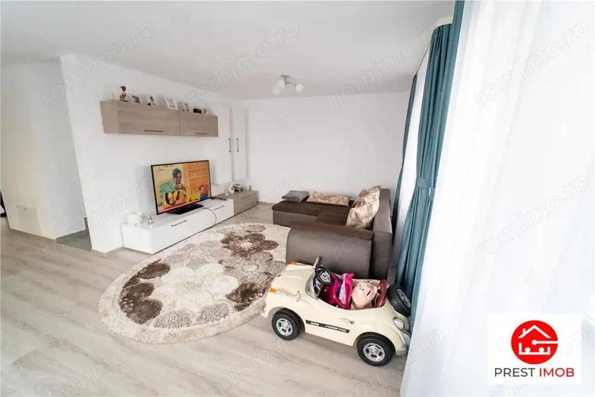 Casa standarde ridicate, la cheie , 4 + camere, cu garaj atasat de casa si 410 mp teren, Sancraiul - 12