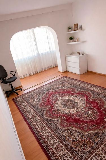 Vand apartament 4 camere 2 bai cartierul Noua - 8