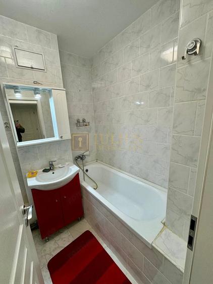 Apartament cu 3 camere decomandat în Iosefin