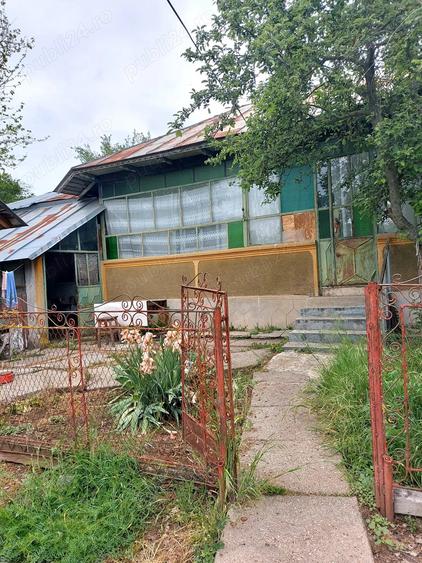 Casa batraneasca de vanzare - 3