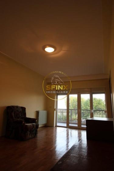 Vila impunatoare cu iesire la lac, Peris - 11