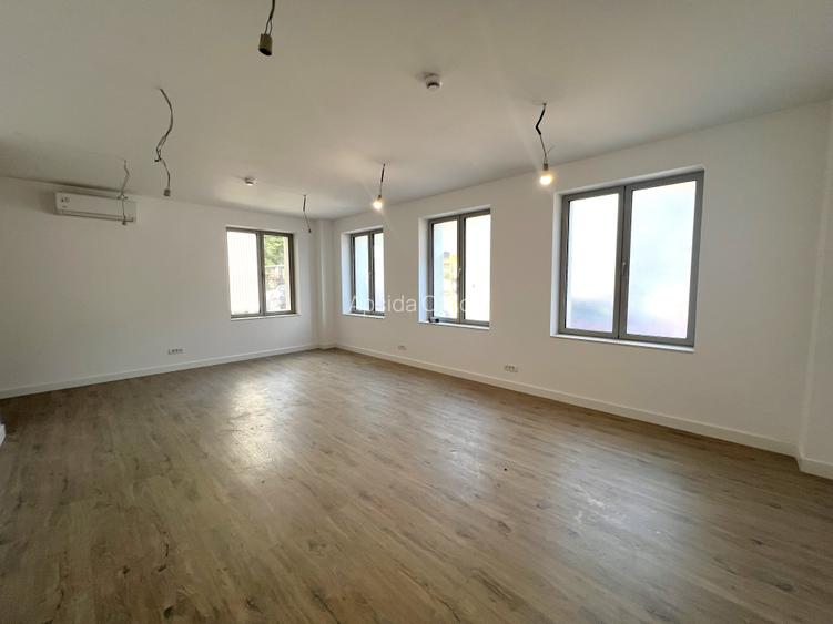 Apartament 3 camere, ideal birou, studio pilates, activitatii diverse Apartament 3 camere, ideal birou, studio pilates, activitatii diverse