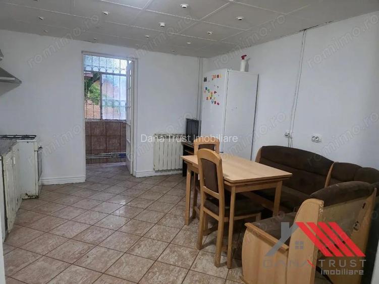 Lipovei (str. Petre Olariu) 3 Camere, Cu centrala Nemobilat Lipovei (str. Petre Olariu) 3 Camere, Cu centrala Nemobilat