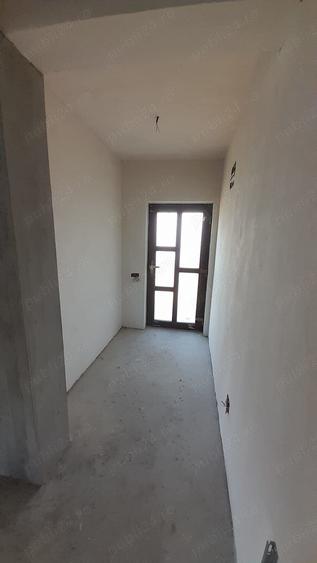 Proprietar, vand casa tip duplex, zona excelenta - 8