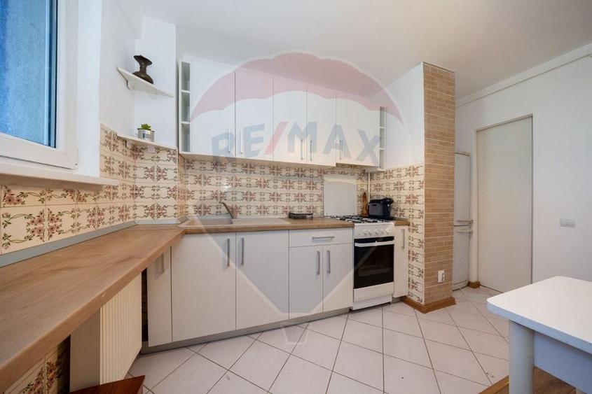 Apartament cu 3 camere de vânzare în zona Astra - 11