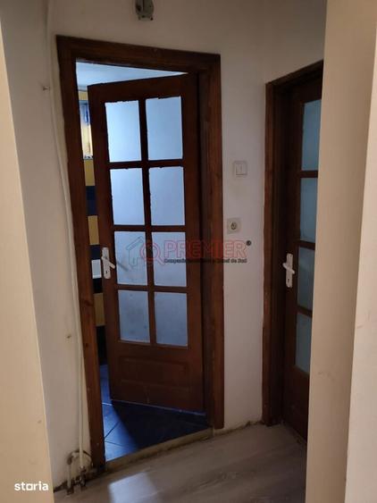4 camere - Metrou Aparatorii Patriei - Bloc 1982 - 17