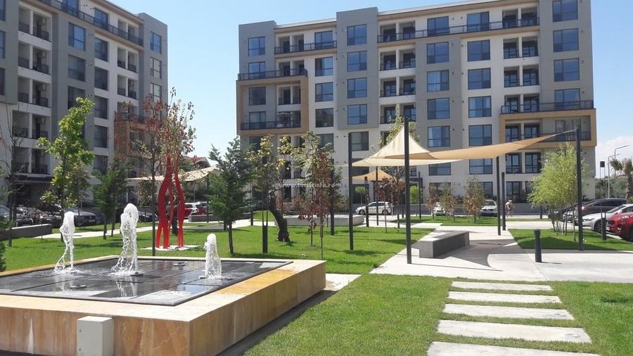 Apartament intr-un complex cu gradina privata si fantani decorative, langa plaja - 11