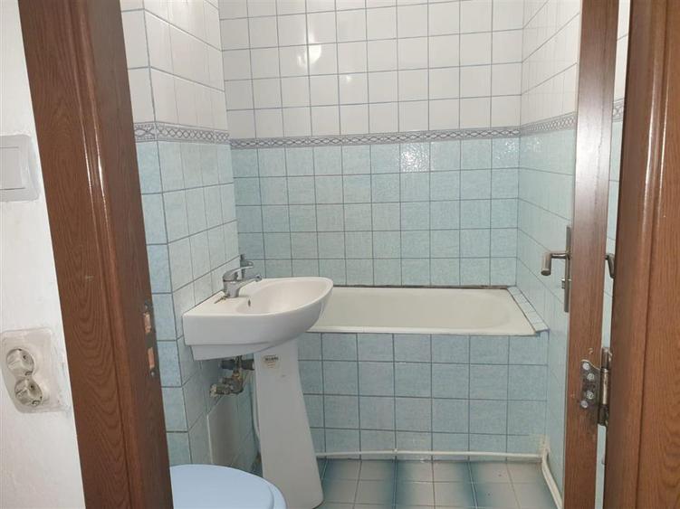 Apartament cu 2 camere semidecomandat în Alexandru cel Bun