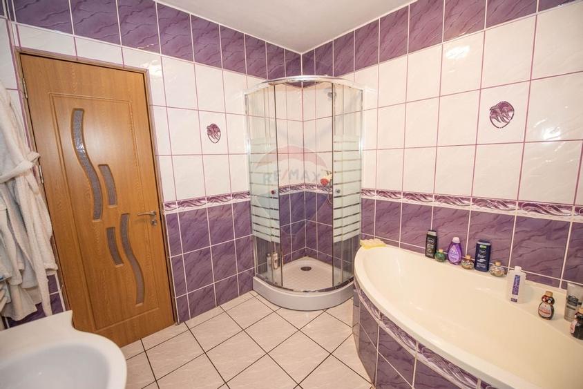 Casa cu 4 camere de vanzare,  suprafata utilă 157 mp, Calarasi - 25