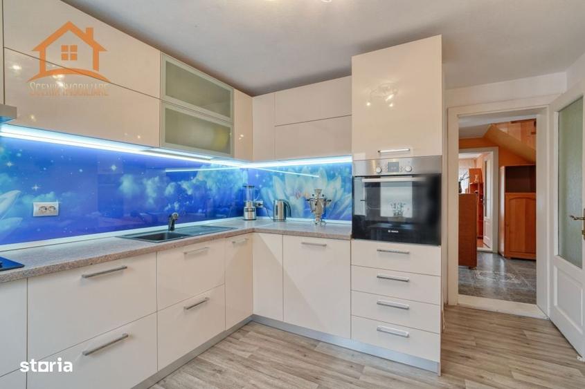 Casa magnifica in loc de poveste, potential, com. Bran, sat Simon, jud - 4