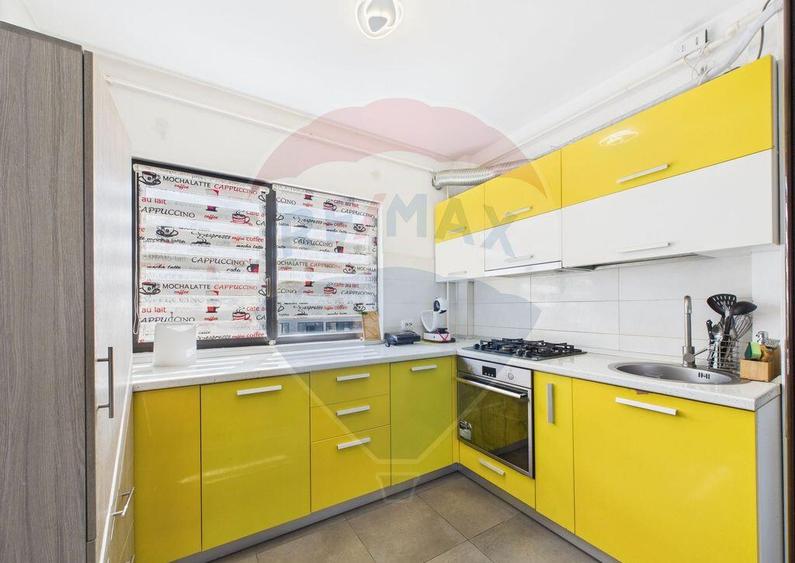 Apartament cu 3 camere de vanzare-Leroy Merlin Bragadiru - 1