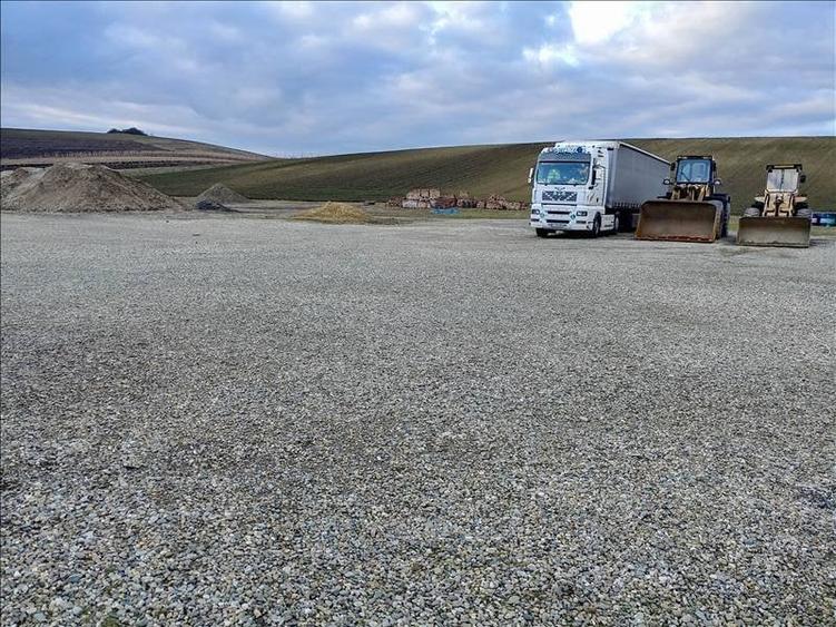 Platforma cu deschidere la DN - 3