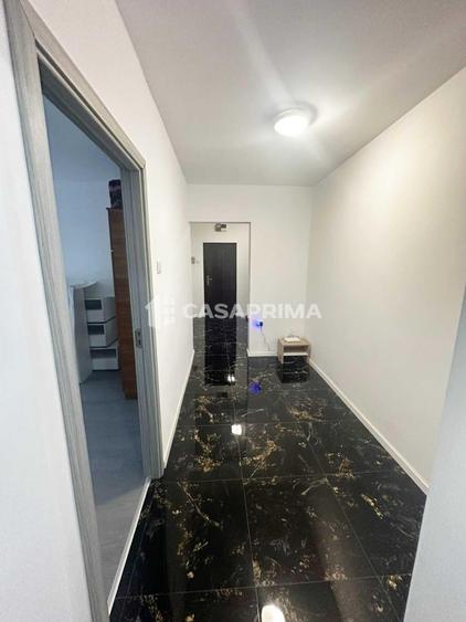 Apartament cu 3 camere, decomandat, 76mp. - 2
