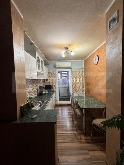 Apartament cu 3 camere, 63 mp, zona Lipovei