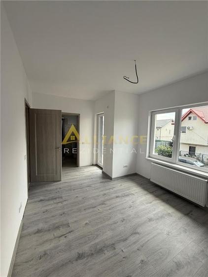 [AUTOSTRADA A0] Vila P+1 | 125 MPU + Teren 290 MP - 10