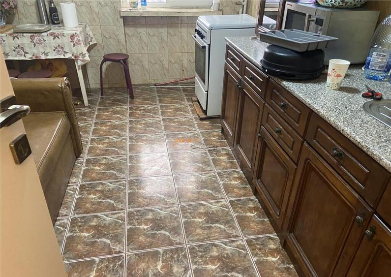 Apartament 2 camere , zona centrala - Scoala nr 10,etaj 2/8 - 3