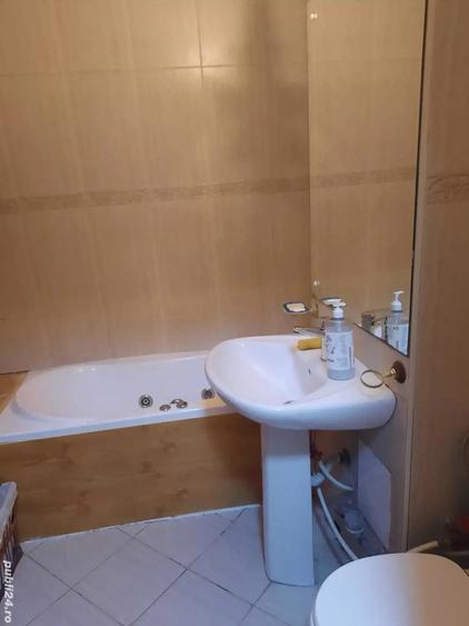 inchirieri apartament 3 camere - 1