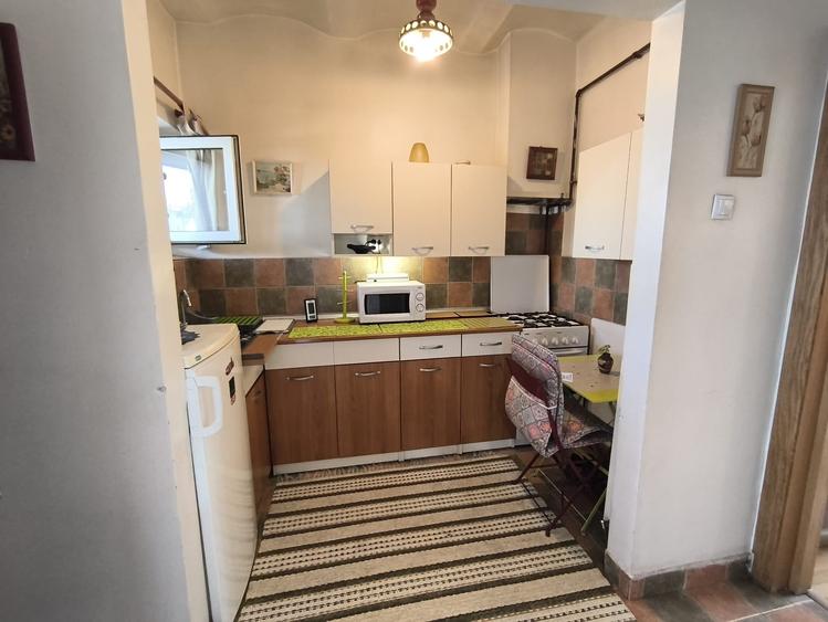 Garsoniera Muncii, 8 minute de metrou, CENTRALA PROPRIE, mobilata si utilata - 9