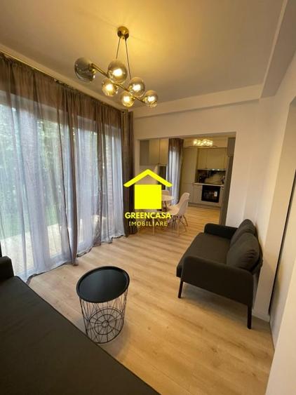 Casa moderna, 4 camere, 2 bai, terasa circulabila, curte, Floresti - 1