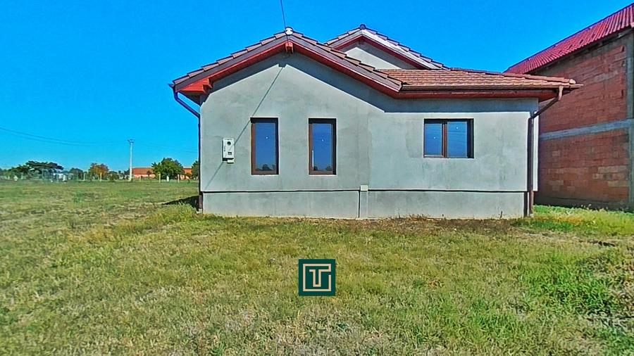 Casă cu 4 camere de vânzare în Fântânele – cartier nou de case, aproape de Arad - 2