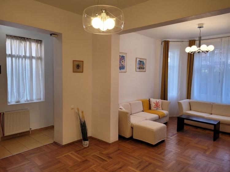 Mall Vitan -apartament in vila - 3