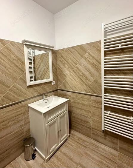 Spa?ii multifunc?ionale , zona centrala, cabinete, salon sau cazare - 4