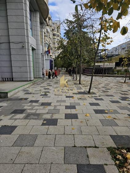 Spatiu comercial stradal - 96mp - zona - Decebal - 2