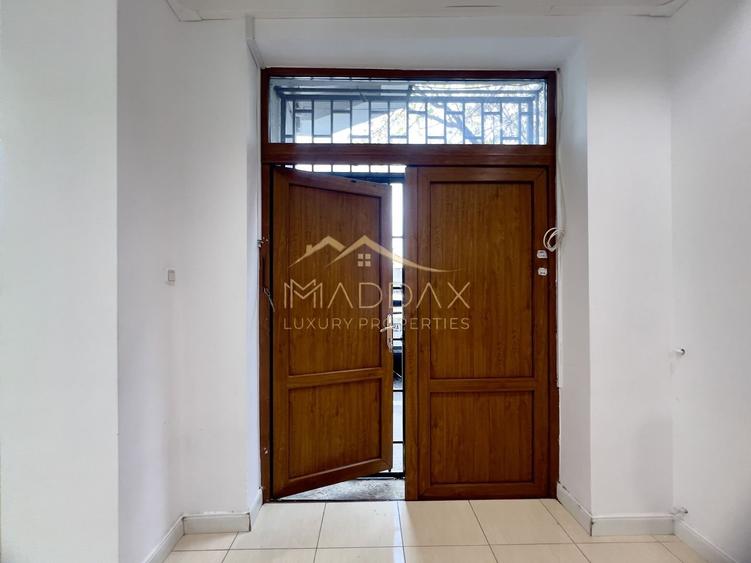 Spatiu Comercial Stradal**240mp**2 locuri parcare//Bdul Ion MIhalache - 16