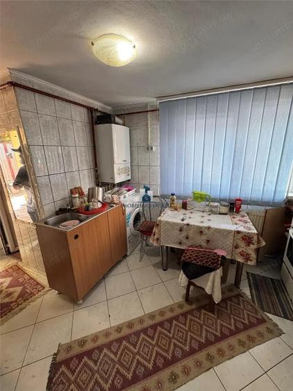 Casa de Vanzare P+Pod Str. Dumincii - Bld. Brancoveanu - 7