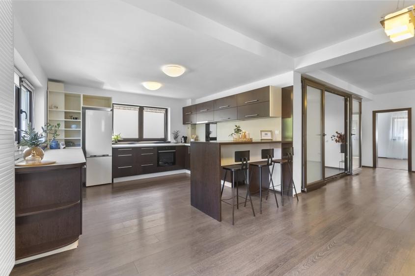 Casa cocheta intr-un cartier cu farmec istoric,  constructie 2015 - 1