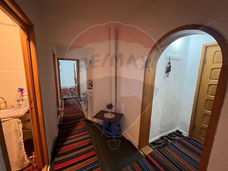 Apartament cu 4 camere de vanzare in zona Sud-Est - 7