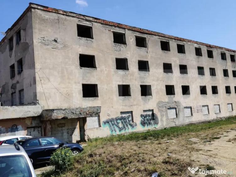 IMOBIL CU POTEN?IAL INVESTI?IONAL MAJOR CUGIR, ZONA C - 1