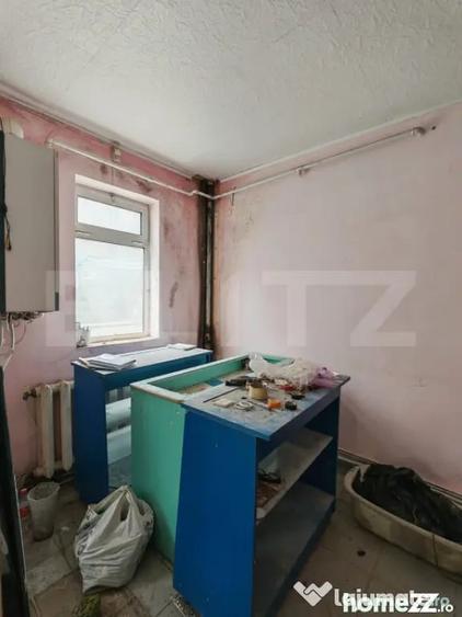 Spațiu comercial, de 48 mp, în Central
