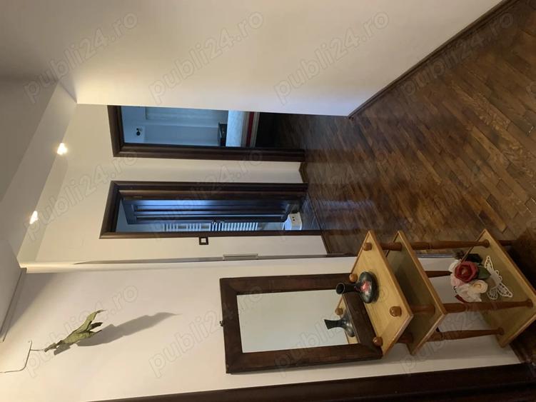 Inchiriez apartament cu 2 camere decomandat central - 1