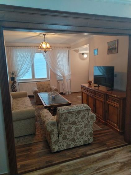 Inchiriez apartament 2 camere zona intim - 3