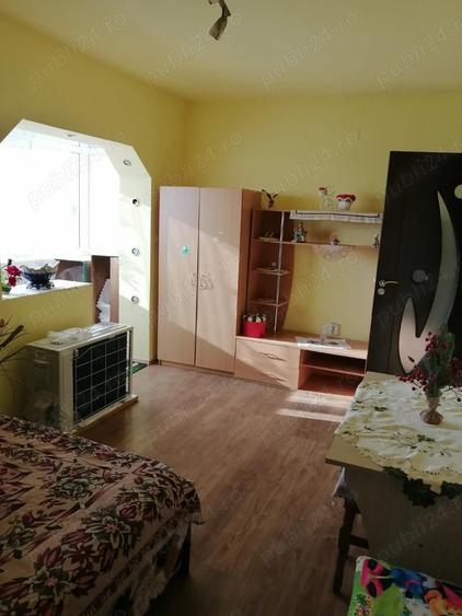 Garsoniera de inchiriat langa ?trand 30 m , - 5