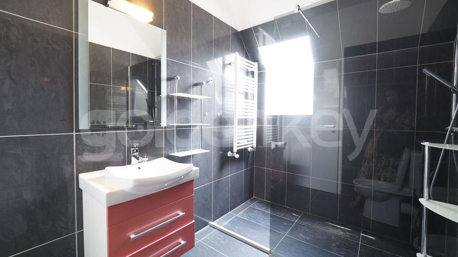 Vilă cu 7 camere si piscina exclusiva langa British School - 27