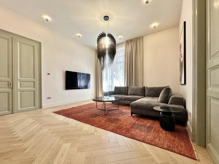 Apartament exclusivist 70 mp cu balcon si parcare, zona ultracentrala Cluj - 2