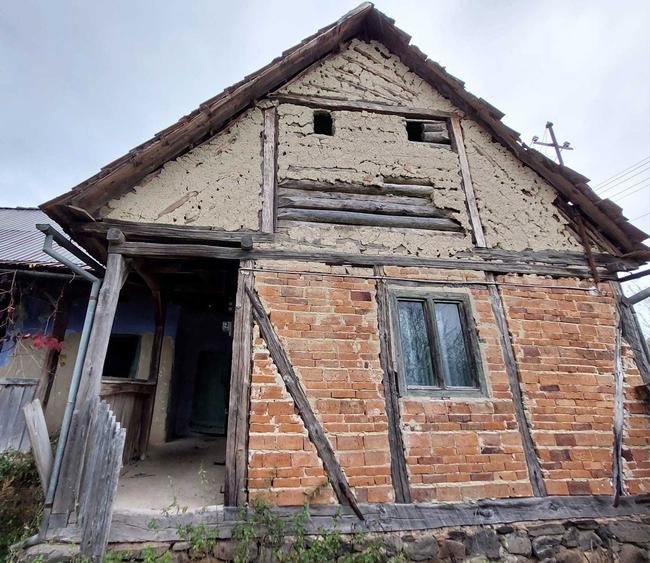 Casa de vanzare. Jud Arad, Com Chisindia - 4