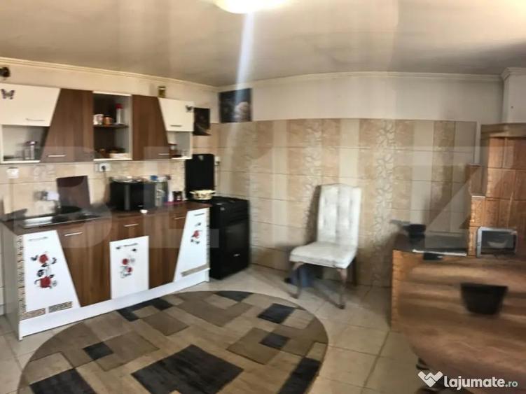 Casa cu Teren Generos Langa Titu, Brani?tea - 1.200 mp, - 7