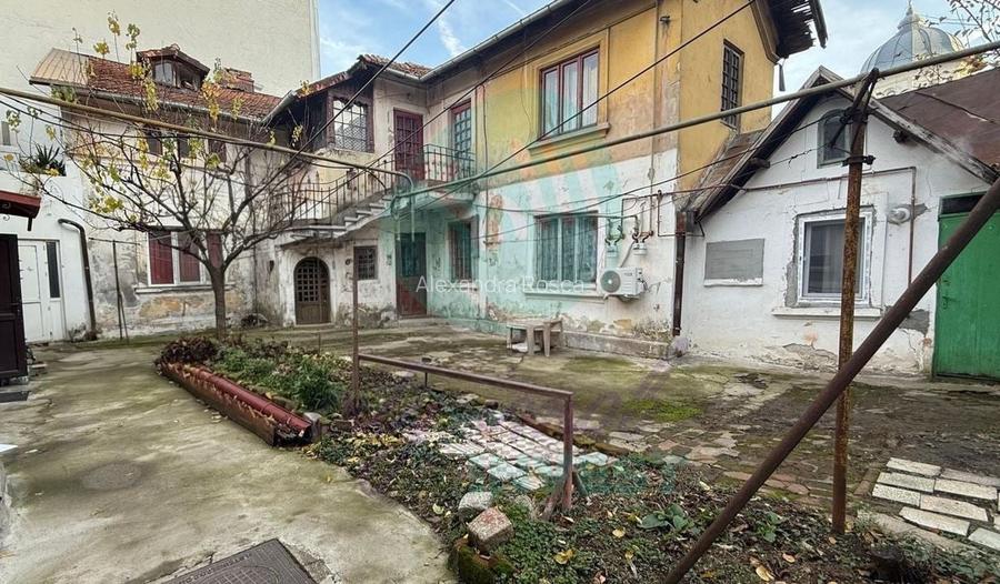 Apartament 5 camere, , vilă interbelică - cartier de case