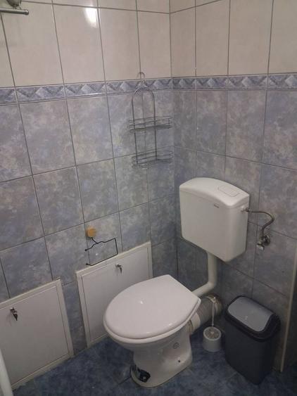 Garsoniera spatioasa de inchiriat in Reghin mobilata si utilata- b- dul Unirii - blocul Politiei - 8