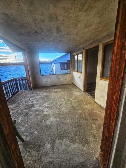 Exclusivitate! Casă cu teren generos în Sat Olteni, Com.Teișani - 43