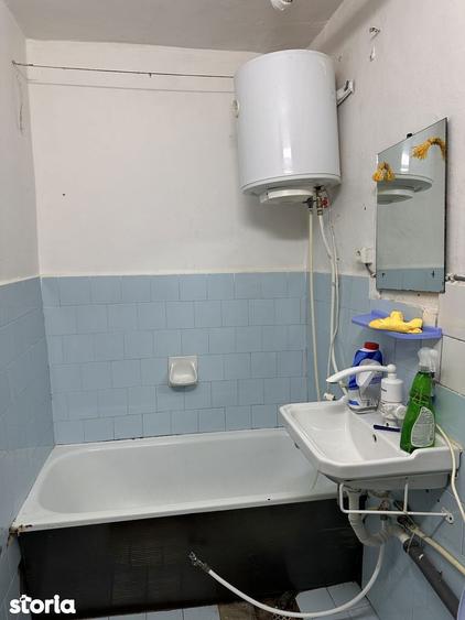 Garsoniera 22 mp, et 2, Zona Pacea 23.000 E NEG - 7