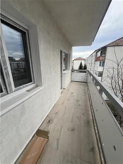 Apartament renovat cu 2 camere decomandate si balcon zona Rahovei - 10